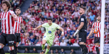 0-3. Lewandowski pone el boche de oro en San Mamés a la gran temporada del Barça