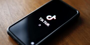 Fiscalía de Nueva York reclama victoria sobre TikTok en demanda sobre salud mental juvenil