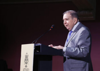 González Urrutia: «Fuimos testigo de un evento que intentó disfrazarse de elección»
