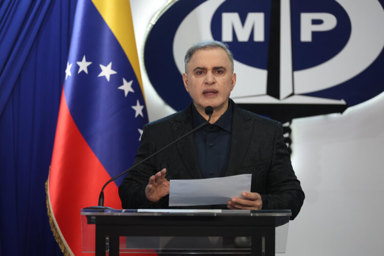 Fotografía de archivo, tomada el pasado 21 de abril, del fiscal general de Venezuela, Tarek William Saab, durante una rueda de prensa, en Caracas (Venezuela). EFE/Miguel Gutiérrez
