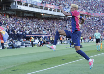 Lamine Yamal amplía su contrato con el Barcelona hasta 2031