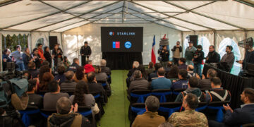 Chile, primer país de Latinoamérica con conexión satelital en celulares para áreas remotas