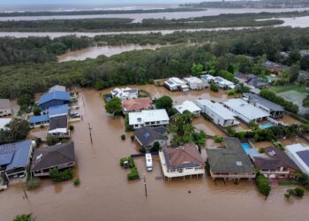 Tres muertos y un desaparecido por las inundaciones en Australia con miles de afectados