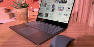 Los nuevos Surface de Microsoft adoptan la carga USB-C en línea con la normativa de la UE