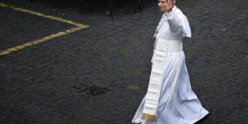 El papa León XIV relanza la diplomacia vaticana