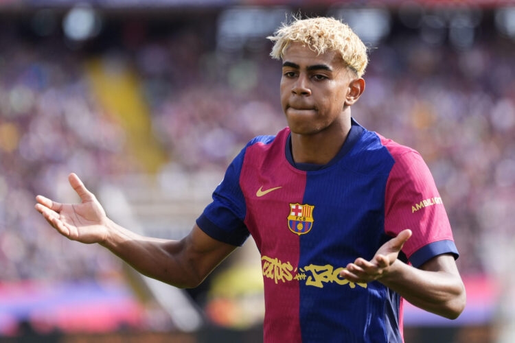 El delantero del Barcelona Lamine Yamal, en el Estadi Olímpic Lluís Companys. EFE/ Siu Wu