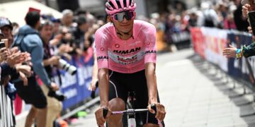 Isaac del Toro: «Claro que tengo ambiciones personales, y mi sueño es ganar»