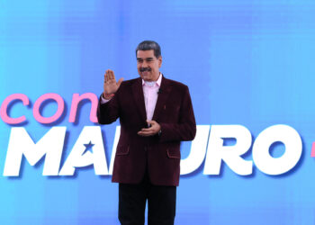 Maduro espera que un juez estadounidense ordene el regreso de niña separada de su madre