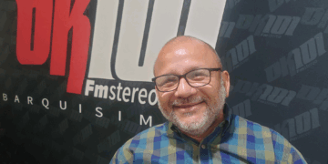 No hay un manual para ser padre: Andrés Cañizález estrena “Escuelas para Papás” en OK 101.5 FM