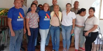 Candidata Iraly Guerrero juramentó comandos de campaña en Trujillo y Pampanito