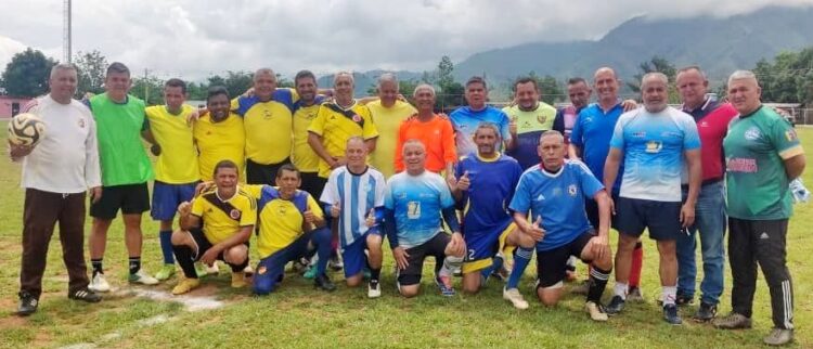 Las felicitaciones se multiplicaron para todos los involucrados en este evento en su tercera edición (Foto Hablemos de Deporte)