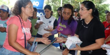 Alcaldesa entrega insumos comunitarios a la comunidad del Trapiche