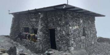Gobernación de Mérida entrega nuevo refugio de alta montaña para excursionistas