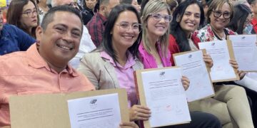 Legisladores merideños se comprometen a construir el Estado comunal