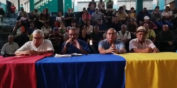 “El salario fue enterrado”: gremio de docentes repudia nuevo decreto presidencial