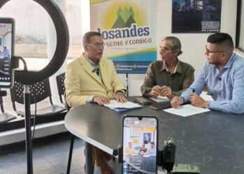 CNE confirma eliminación del código QR de actas electorales: rector Conrado Pérez Briceño explica las razones