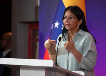 Ejecutivo Nacional dice que campos petroleros siguen operativos pese al fin de licencia de Chevron