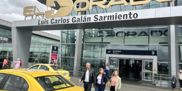 Colombia recibe aviso de Venezuela sobre cancelación de vuelos por una semana