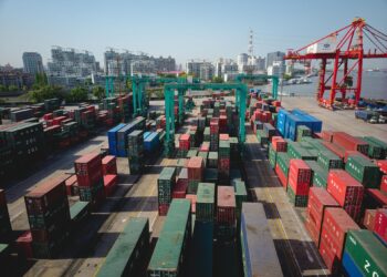China afirma que está «evaluando» iniciar negociaciones comerciales con Estados Unidos