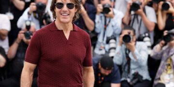 Tom Cruise conquista Cannes y juega a la ambigüedad con el futuro de ‘Misión imposible’