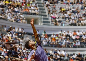 Alcaraz rompe su maleficio en Roma