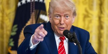 Trump dice que la ciudadanía por nacimiento se aprobó para «los hijos de los esclavos»