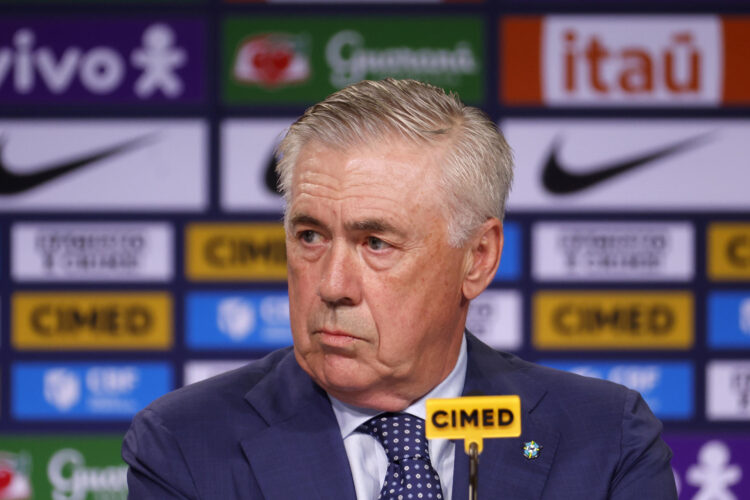 El entrenador italiano Carlo Ancelotti es presentado como nuevo seleccionador de Brasil en Rio de Janeiro (Brasil). EFE/ Antonio Lacerda