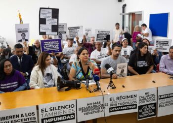 Provea advierte de «desbordamiento represivo» tras detención de cinco economistas