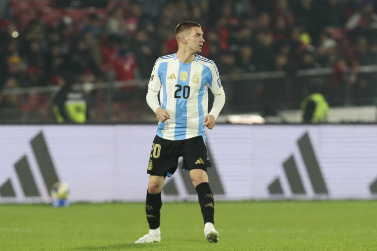 Franco Mastantuono, durante el partido contra Chile, de clasificación para el Mundial 2026, que supuso su debut con la selección argentina el pasado de junio. EFE/ Osvaldo Villarroel