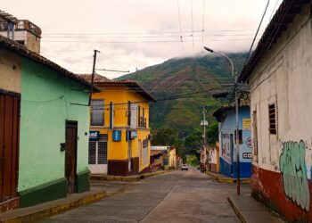 Varias comunidades claman por agua en Boconó 