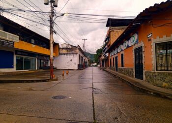 Cortes de fibra óptica dejaron a Boconó incomunicado