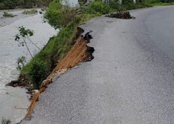 Erosión del Río Boconó socava trayecto de la Troncal 7 en Peña de San Pablo