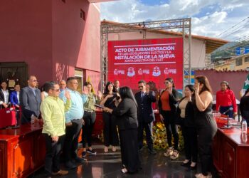 Gioconda Quevedo asumió la presidencia del Clet con un llamado a fortalecer el Estado Comunal: “Menos escritorio y más territorio”