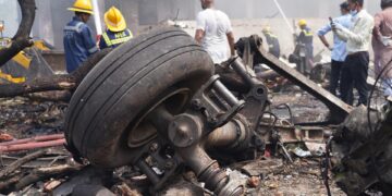 La India admite que «se han perdido muchas vidas» en el accidente aéreo de Air India