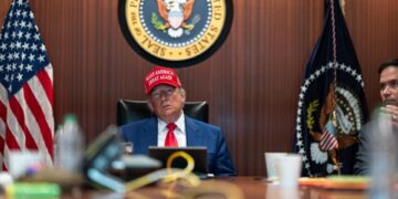 Trump entra en la guerra contra Irán con un ataque masivo al programa nuclear iraní