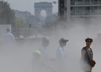 Llega la primera ola de calor del verano a Francia con temperaturas de hasta 38 grados