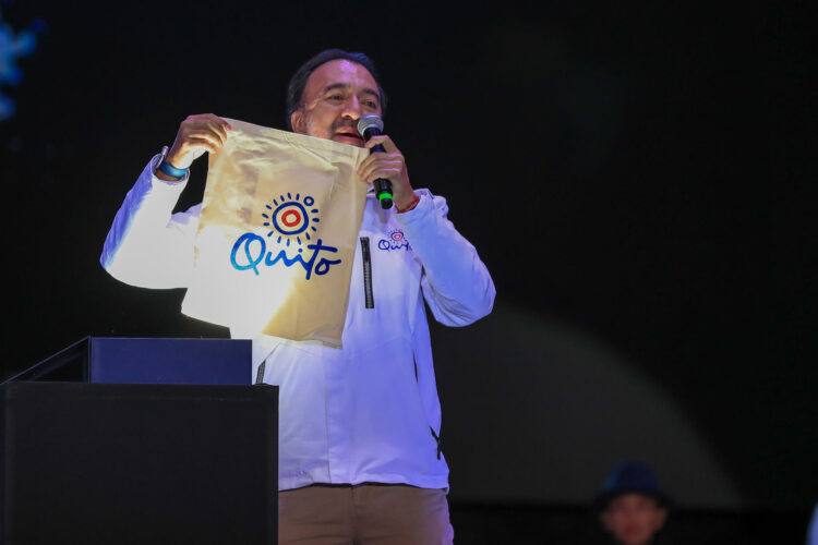 Quito, la capital de Ecuador, estrena su nueva marca ciudad, surgida de un récord mundial