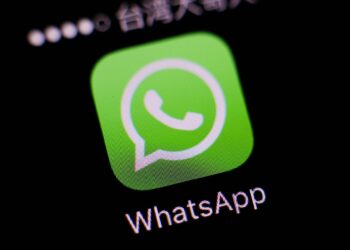WhatsApp comienza a incluir anuncios, pero no en los chats personales