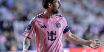 Messi descorcha el Mundial de Clubes