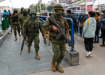 Traiciones y nuevas alianzas entre bandas criminales recrudecen la violencia en Guayaquil