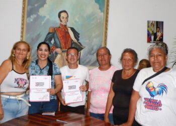 Alcaldesa Angie Quintana ha financiado a 13 circuitos comunales en Valera