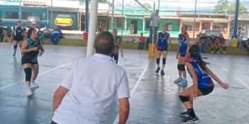 La Hoyada “vibró con pasión” en el Tercer Campeonato de Volibol