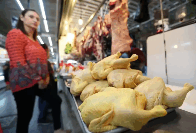 Delcy Rodríguez destacó el impacto del Plan Bodega Comunal, una iniciativa que aseguró ha reducido los precios entre 40% y 60%| Foto Archivo