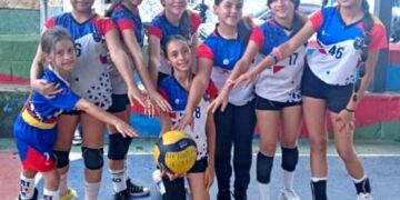 Cuarta jornada: talento joven brilla en el volibol “Los Pérez”
