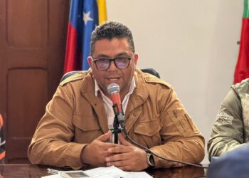 Trabajan en Boconó para restablecer infraestructuras, vías de comunicación y servicios públicos