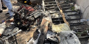 En el avión siniestrado en la India viajaban 169 indios, 53 británicos y 7 portugueses