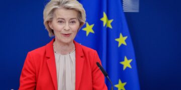 Von der Leyen:“Es el momento de que Irán se comprometa a una solución diplomática creíble”