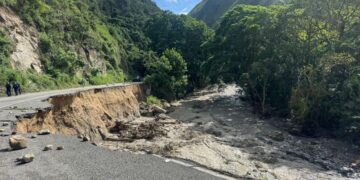 Habilitan vías alternas para la distribución de la producción agrícola ante colapso de la Troncal 007