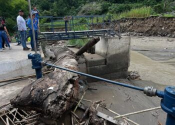 Realizan despliegue ministerial en Trujillo para recuperar suministro de agua potable “lo antes posible”