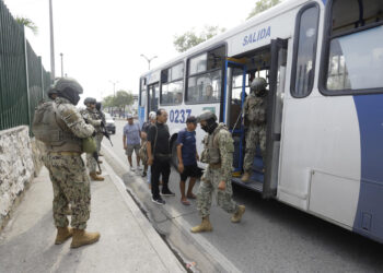 Extorsiones de mafias crecen sin piedad en Ecuador: «Si no se paga, hay bala o secuestros»